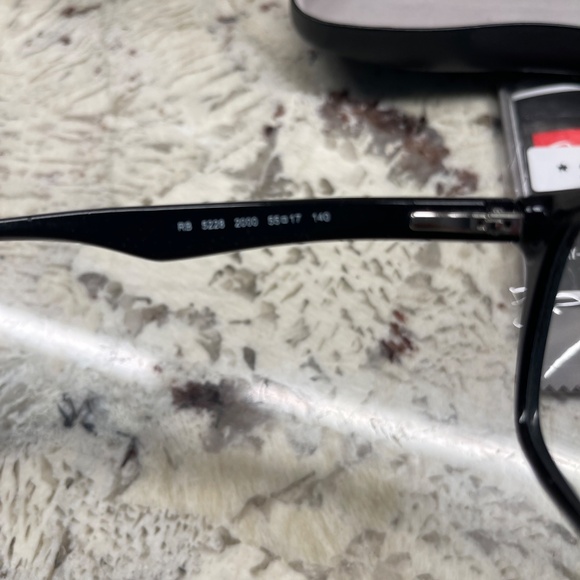 Ray-Ban RB5228 2000 Black Eyeglasses‎ 53-17-140 Square Frames with Case - Picture 4 of 5